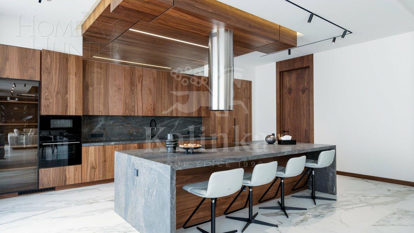 2-этажный коттедж 437.2 м² с отделкой