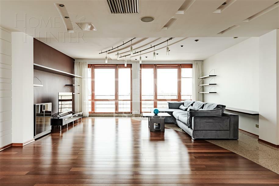 4-КОМН. КВАРТИРА С ОТДЕЛКОЙ 188 М² НА 10 ЭТАЖЕ