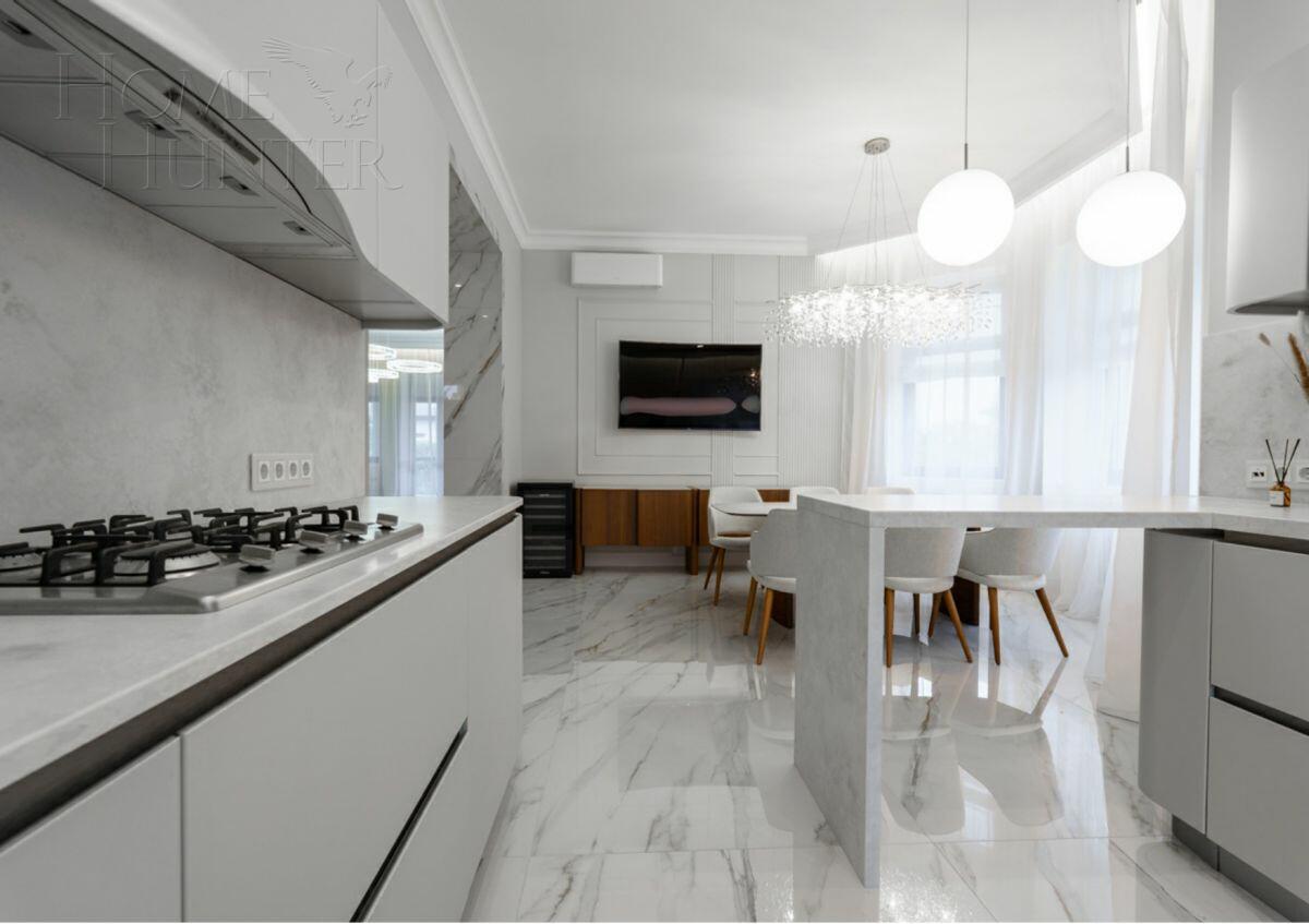 2-этажный коттедж 450 м² с отделкой