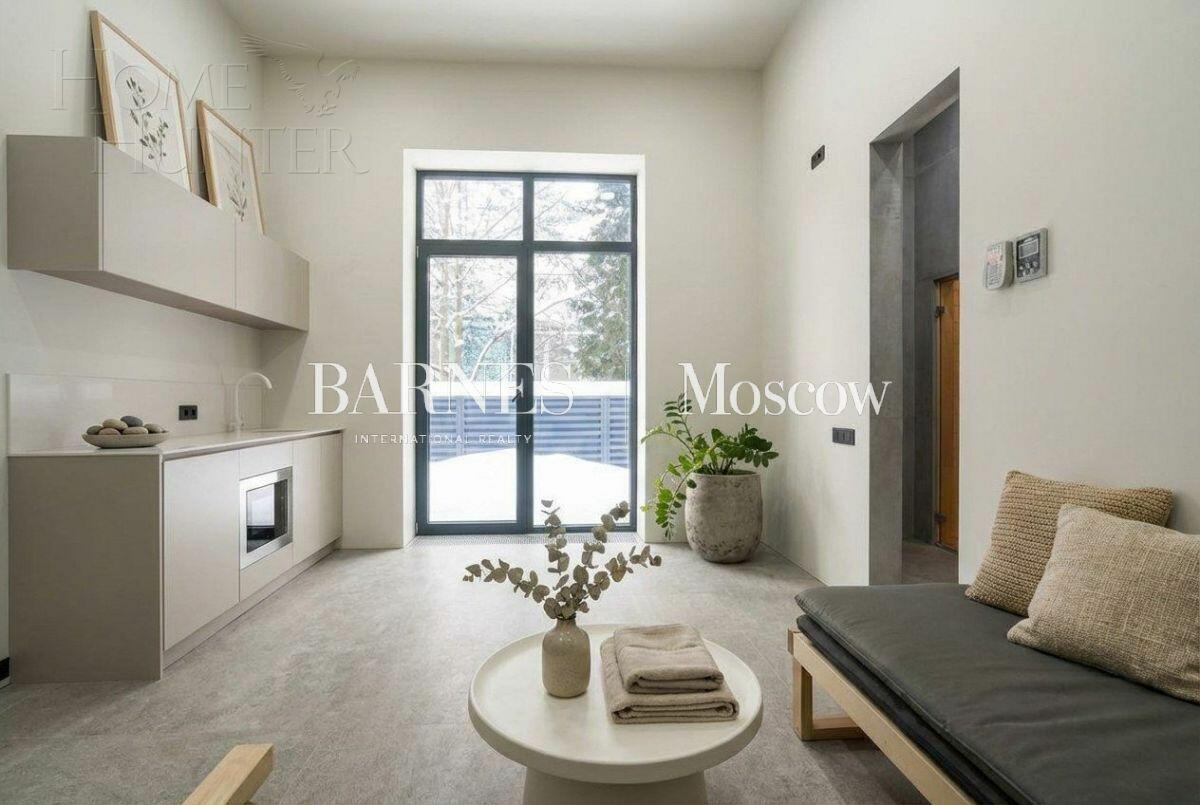 2-этажный коттедж 500 м² с отделкой