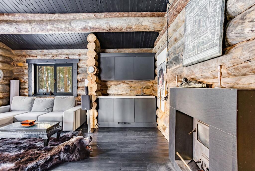 2-этажный коттедж 655 м² с отделкой