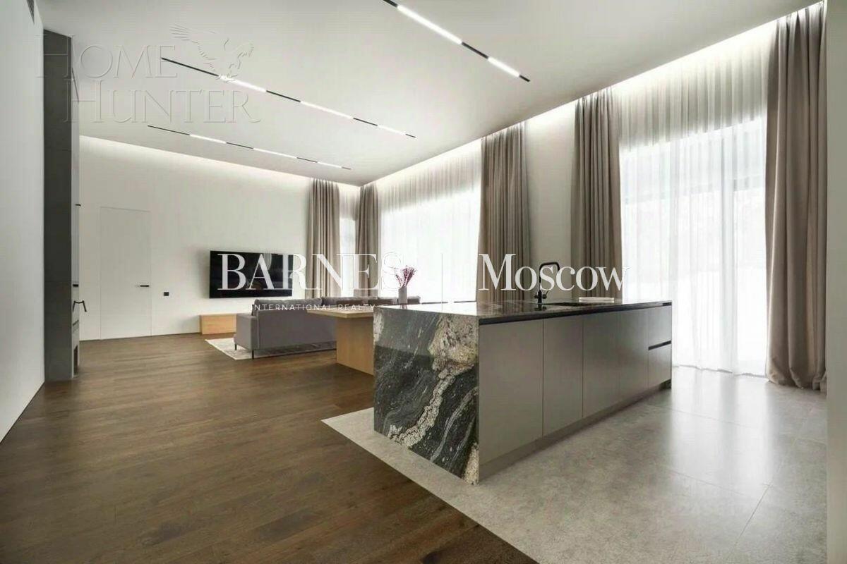 2-этажный коттедж 500 м² с отделкой