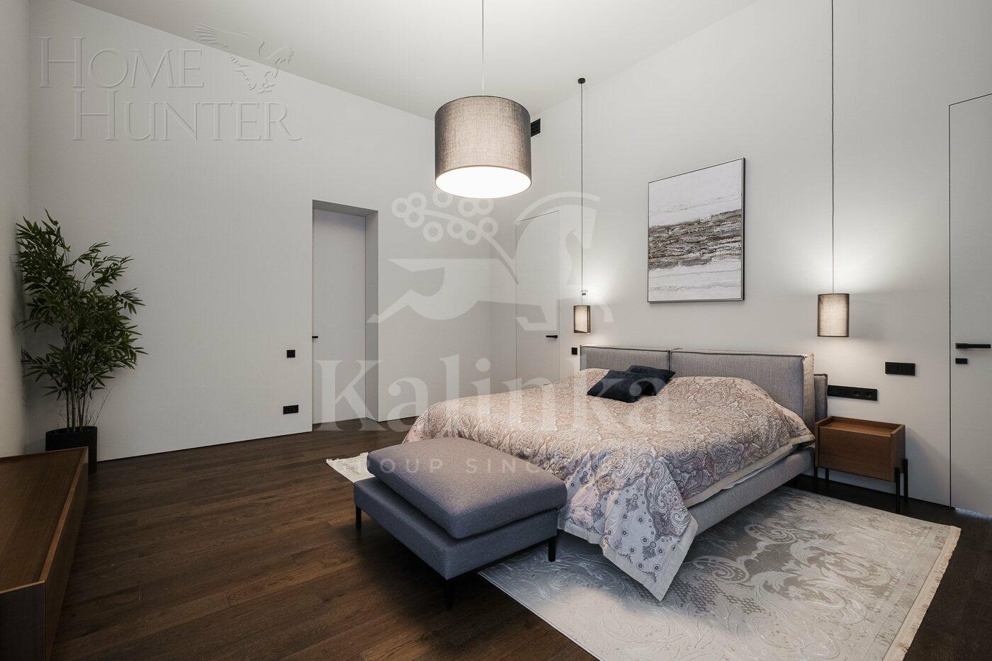 2-этажный коттедж 500 м² с отделкой