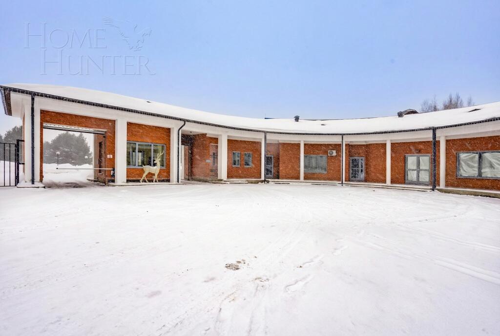 2-этажный таунхаус 373 м² без отделки