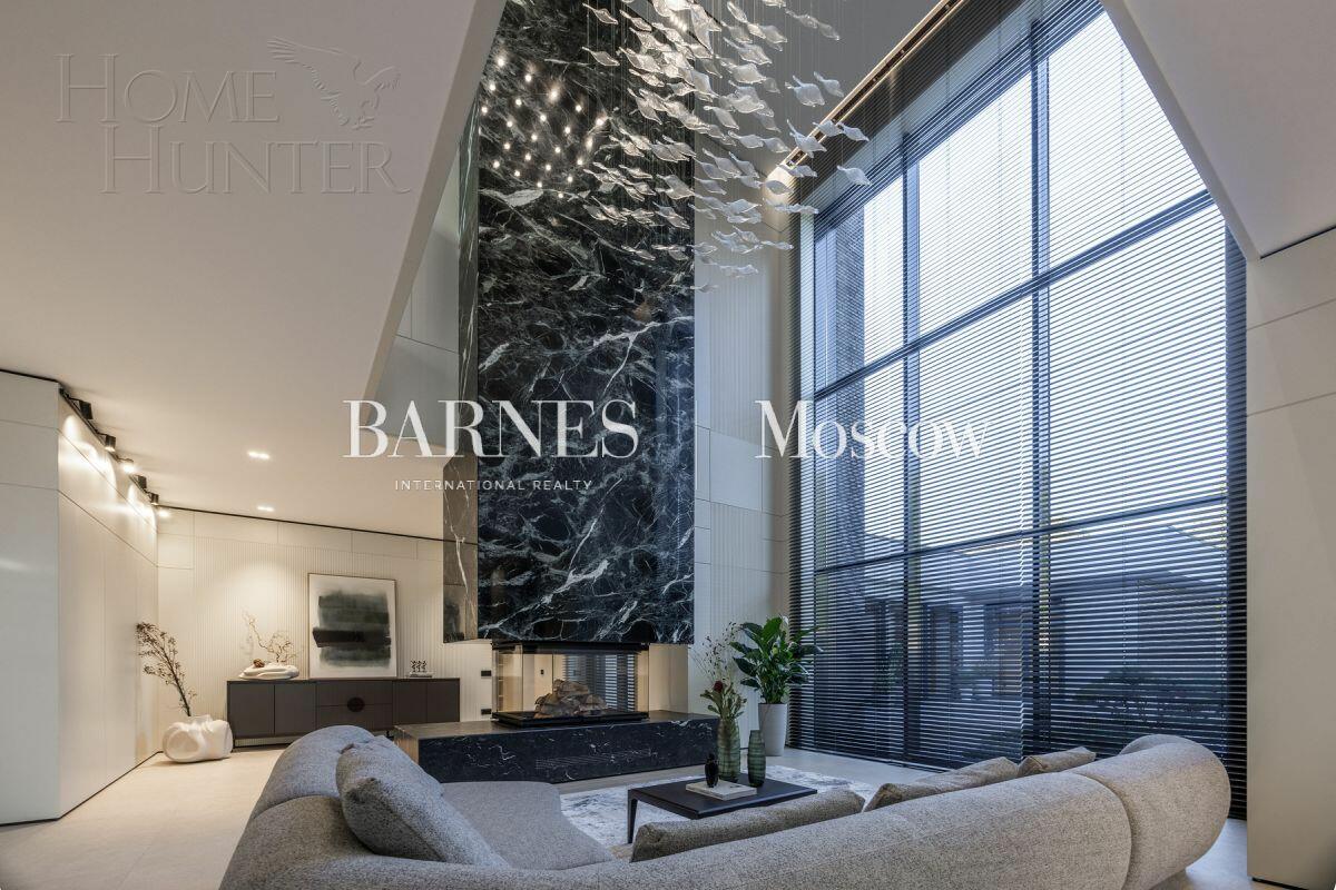 2-этажный коттедж 1 000 м² с отделкой