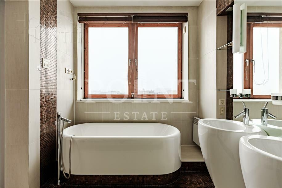 4-КОМН. КВАРТИРА С ОТДЕЛКОЙ 188 М² НА 10 ЭТАЖЕ