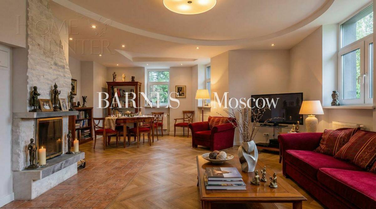 2-этажный коттедж 370 м² с отделкой