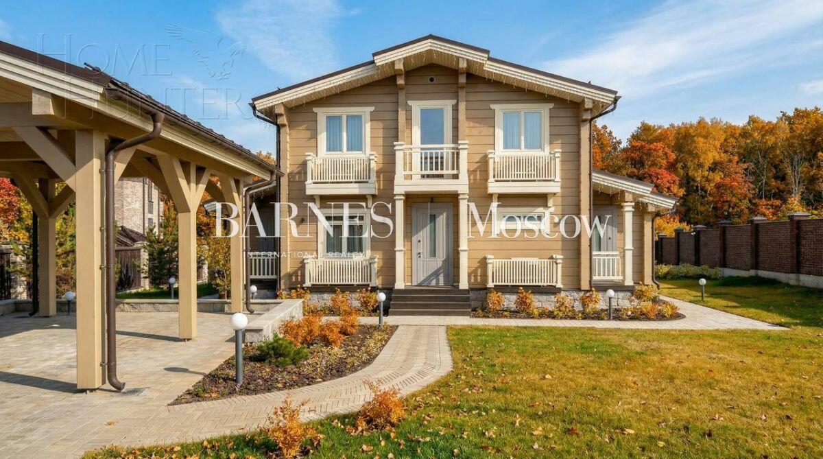 2-этажный коттедж 250 м² с отделкой