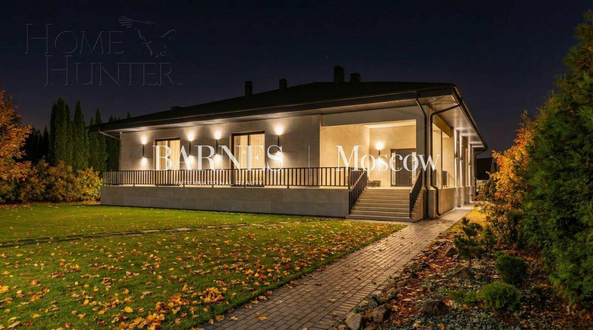 1-этажный коттедж 990 м² с отделкой