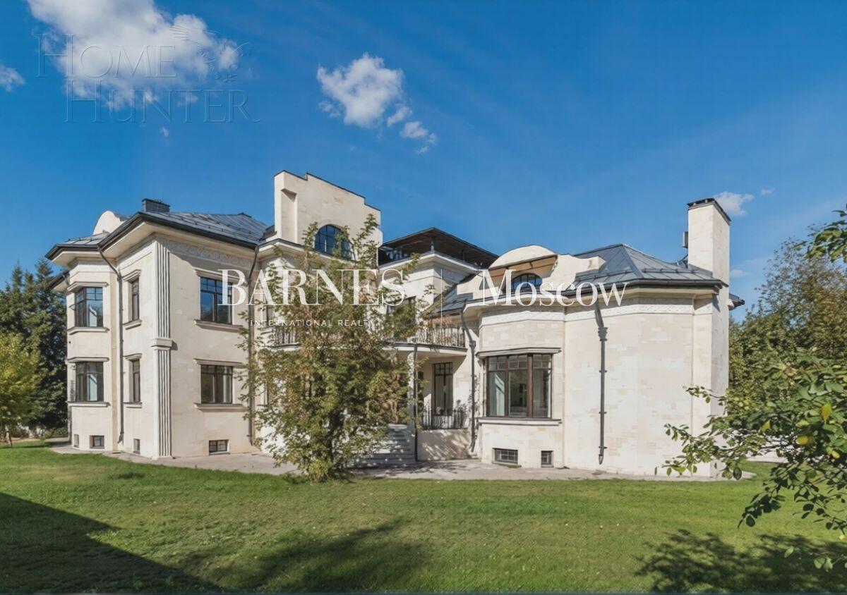 2-этажный коттедж 960 м² с отделкой