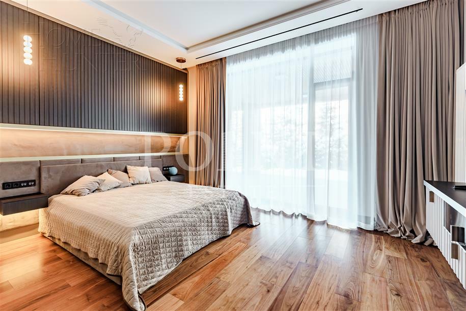 2-этажный коттедж 1 000 м² с отделкой