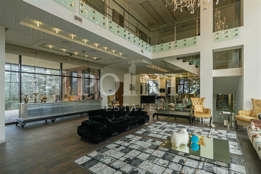 2-этажный коттедж 1 200 м² с отделкой