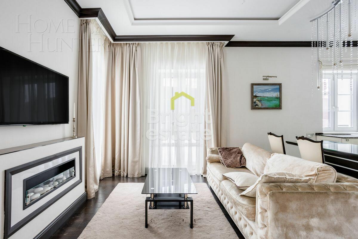 3-этажный таунхаус 230 м² с отделкой