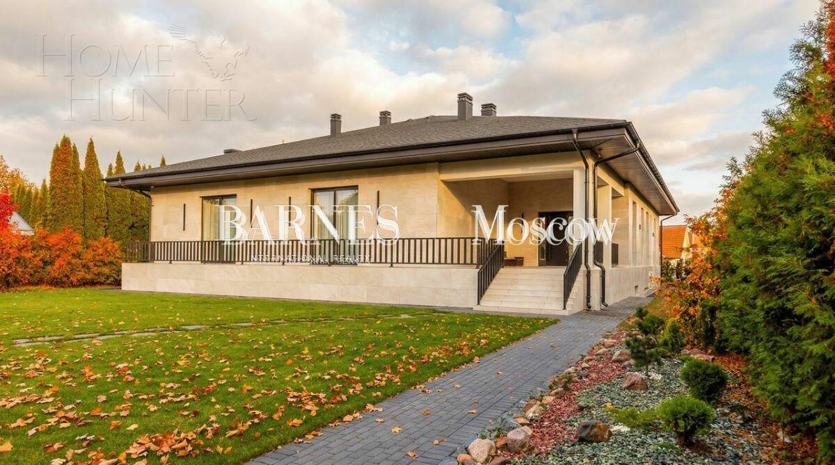 1-этажный коттедж 990 м² с отделкой