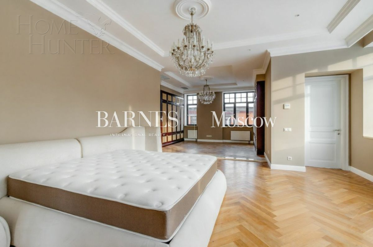 2-этажный коттедж 960 м² с отделкой