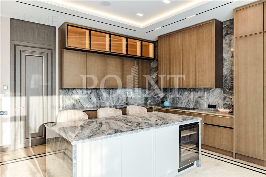 2-этажный коттедж 1 000 м² с отделкой