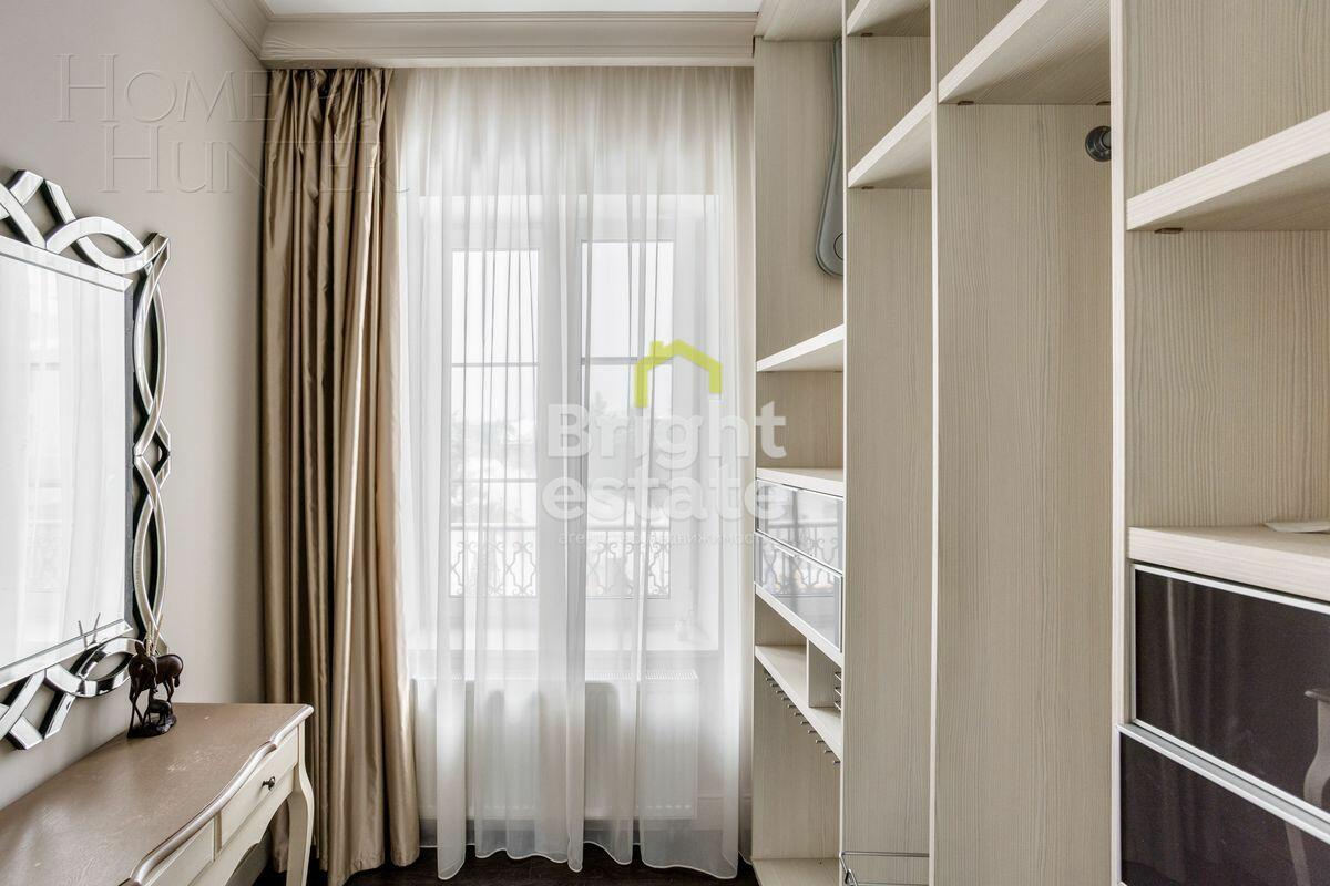 3-этажный таунхаус 230 м² с отделкой