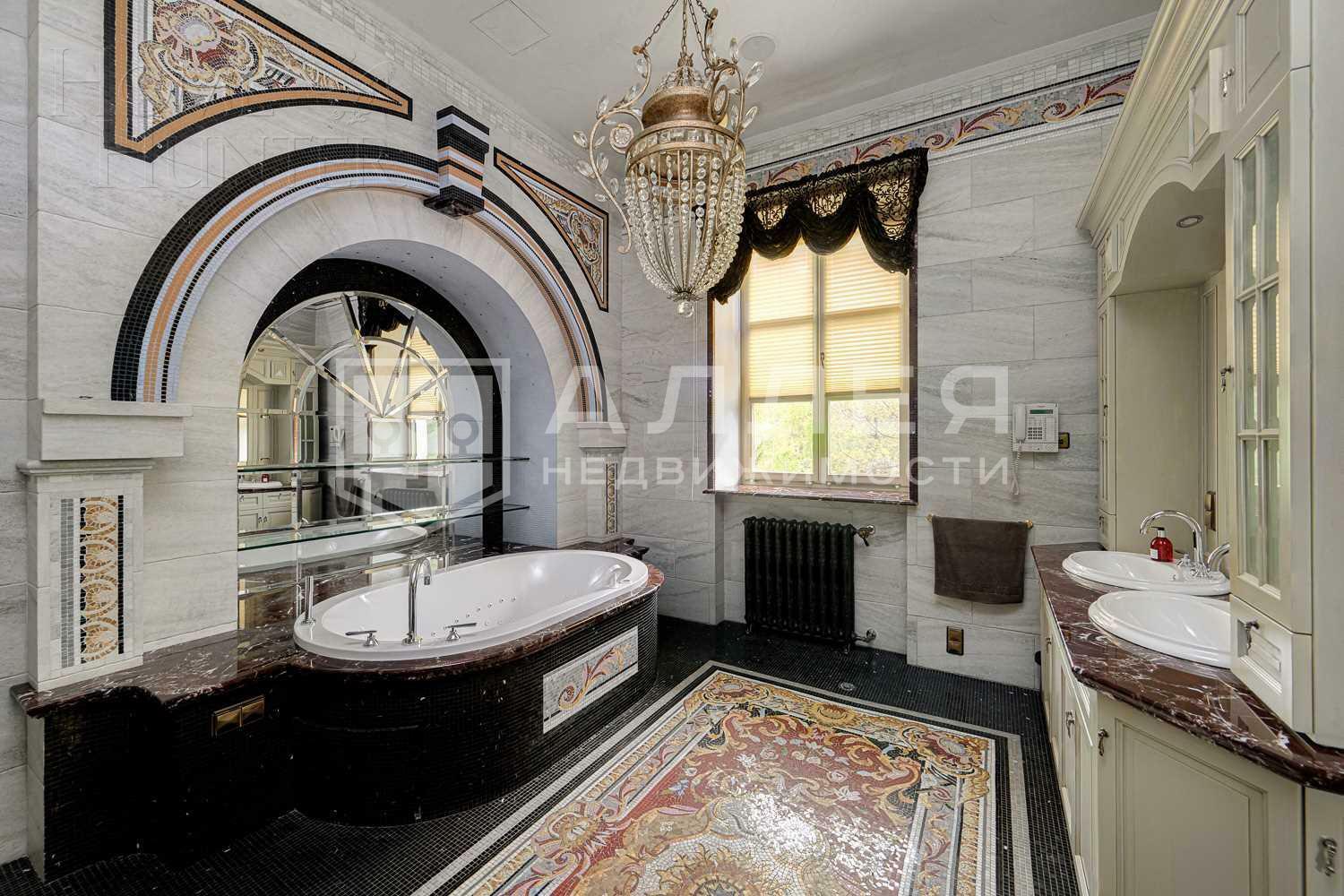 2-этажный коттедж 1 250 м² с отделкой