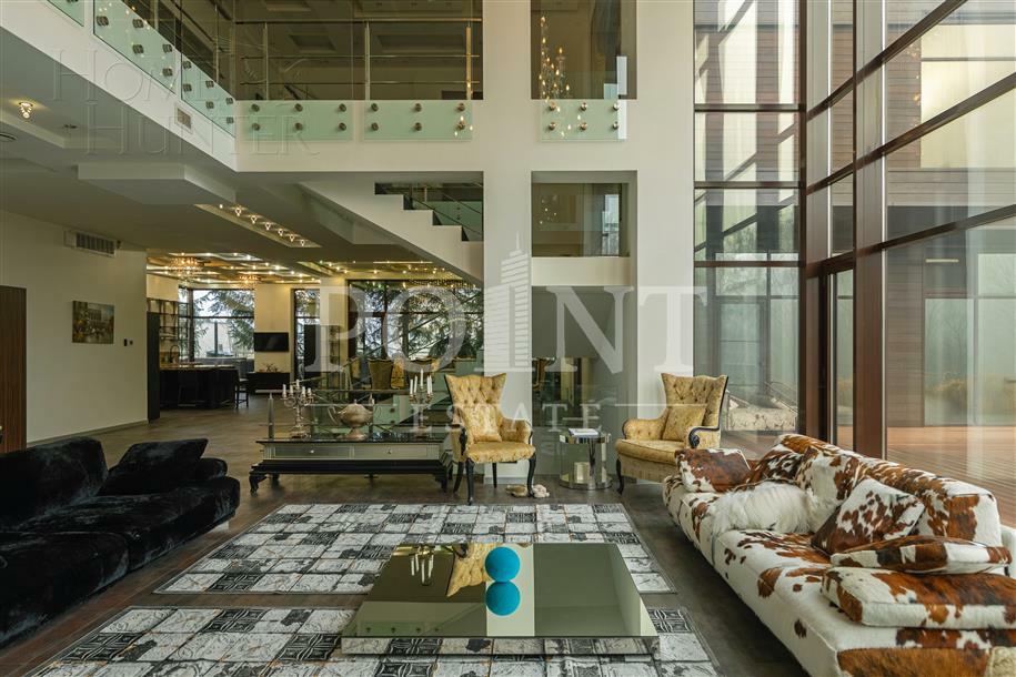 2-этажный коттедж 1 200 м² с отделкой