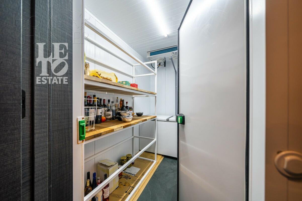 1-этажный коттедж 283 м² с отделкой