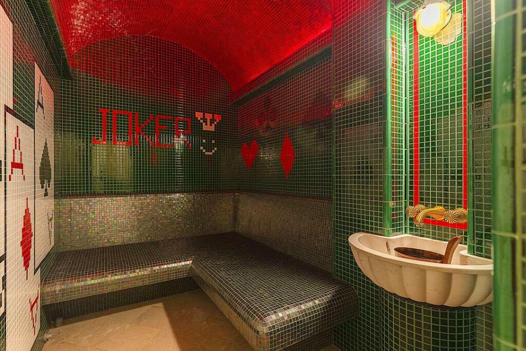 2-этажный коттедж 2 000 м² с отделкой