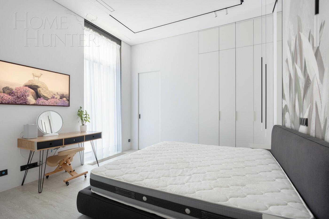 3-КОМН. КВАРТИРА С ОТДЕЛКОЙ 90 М² НА 1 ЭТАЖЕ