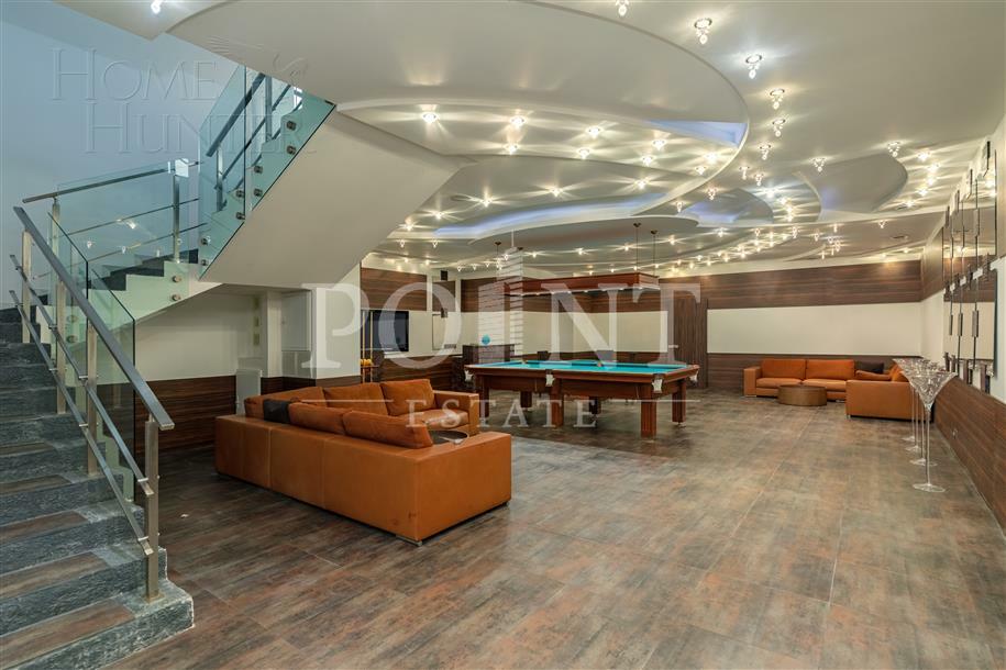 2-этажный коттедж 1 200 м² с отделкой