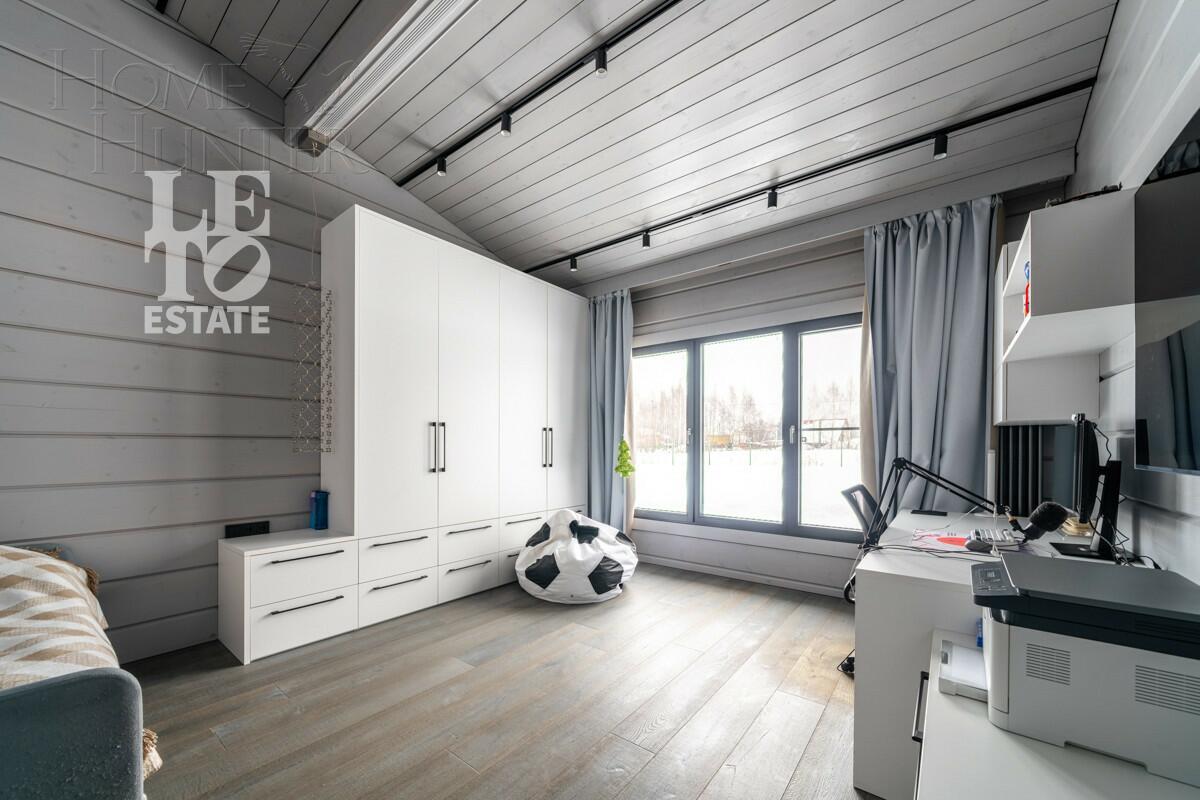 1-этажный коттедж 283 м² с отделкой