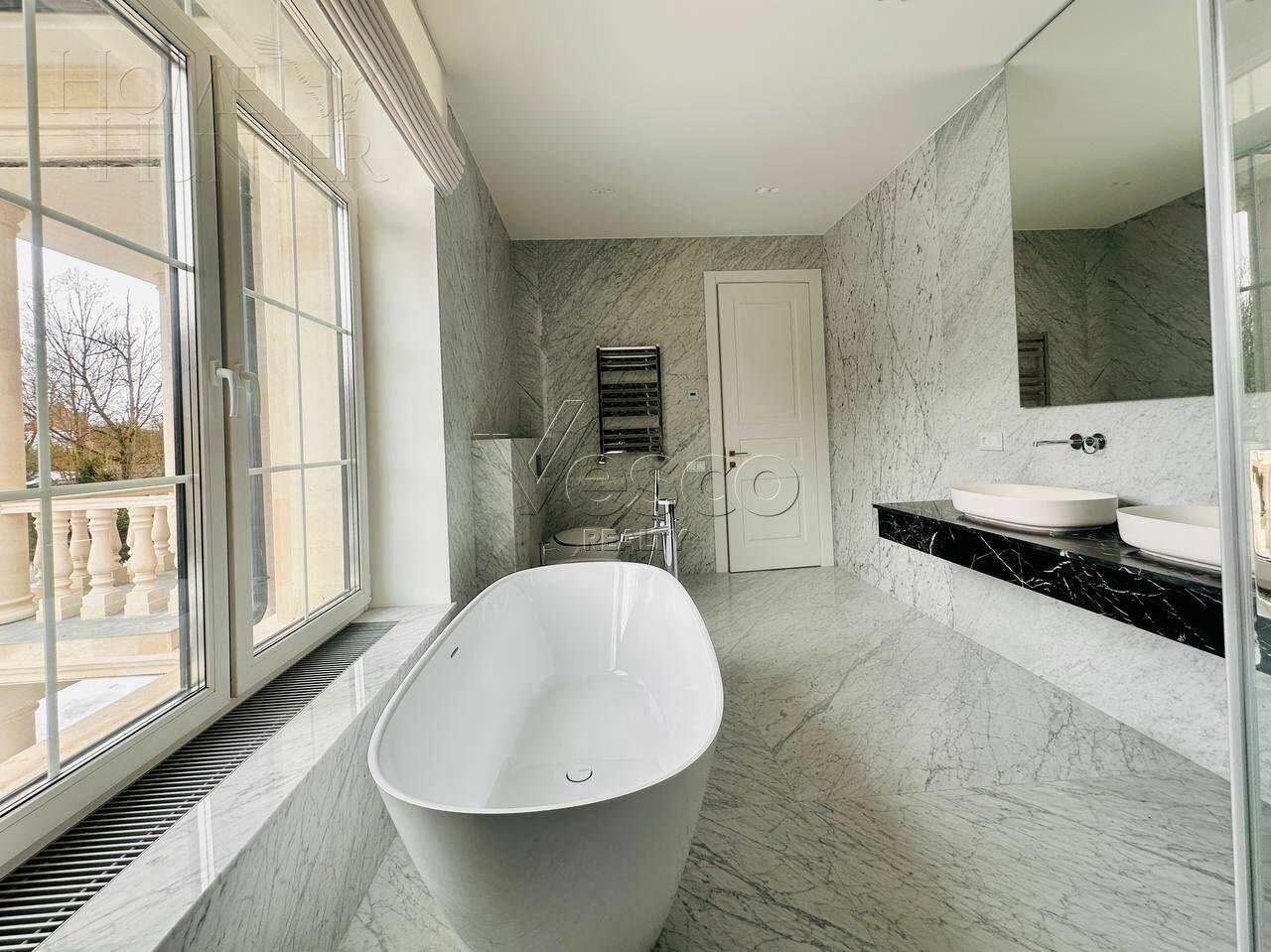 2-этажный коттедж 590 м² с отделкой