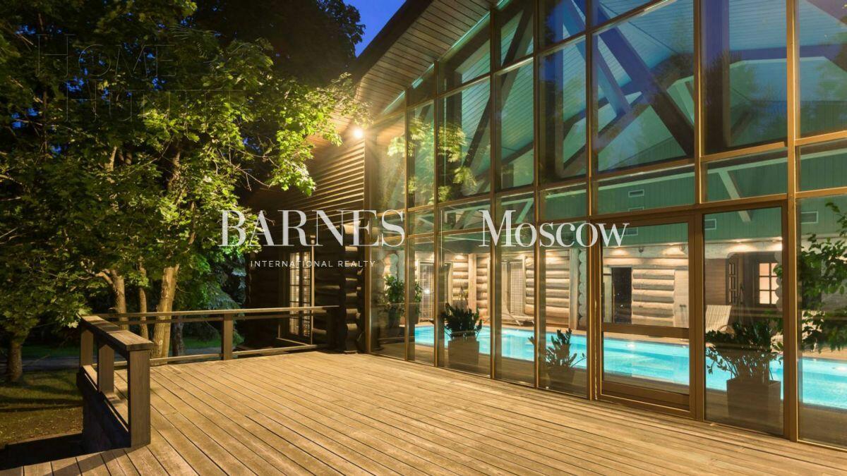 2-этажный коттедж 620 м² с отделкой