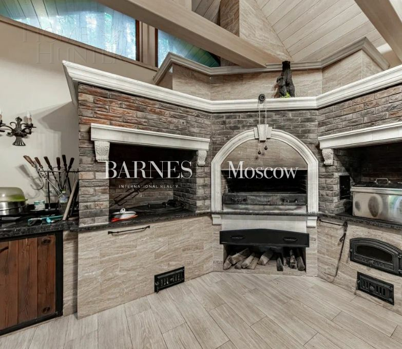 2-этажный коттедж 920 м² с отделкой