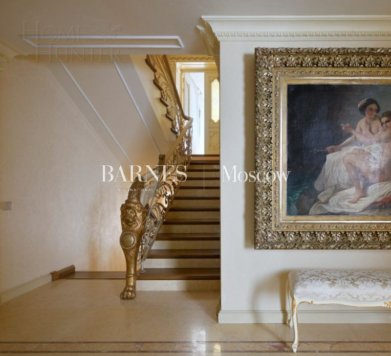 2-этажный коттедж 920 м² с отделкой