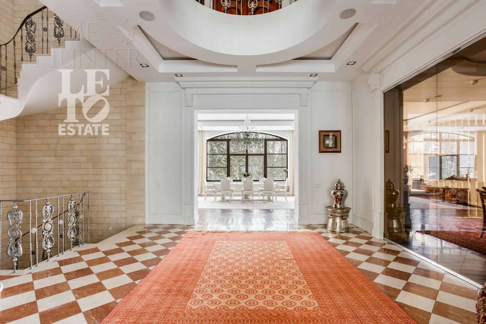 2-этажный коттедж 3 550 м² с отделкой