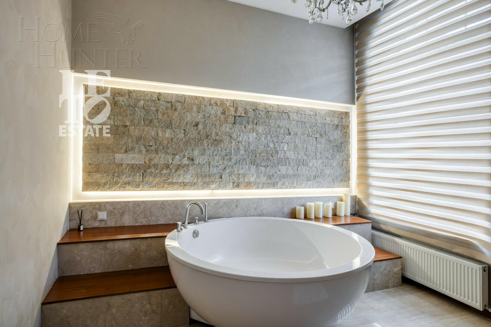 2-этажный коттедж 3 550 м² с отделкой