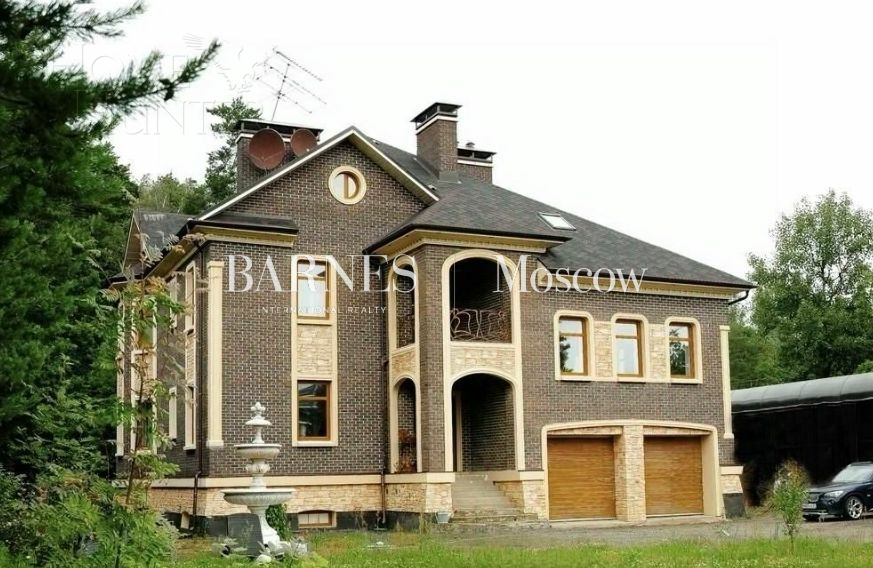 2-этажный коттедж 550 м² с отделкой