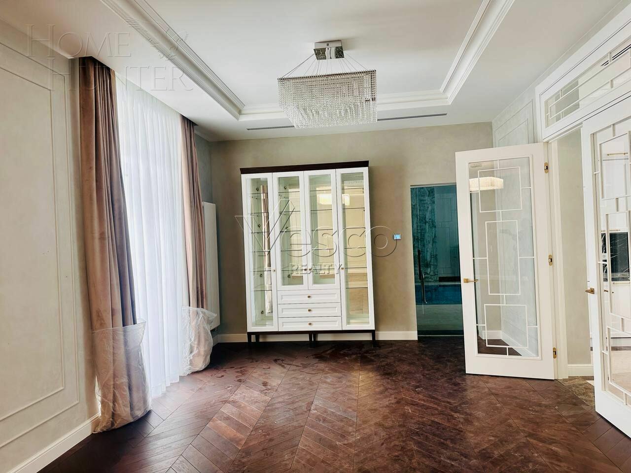 2-этажный коттедж 590 м² с отделкой