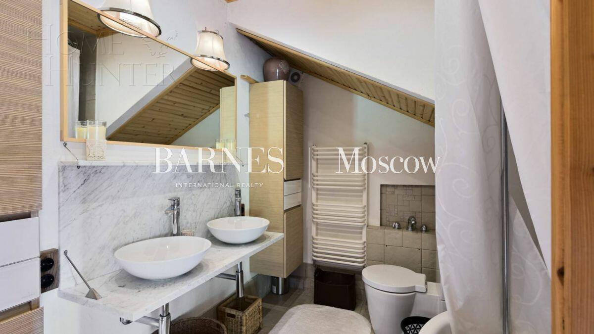 2-этажный коттедж 620 м² с отделкой