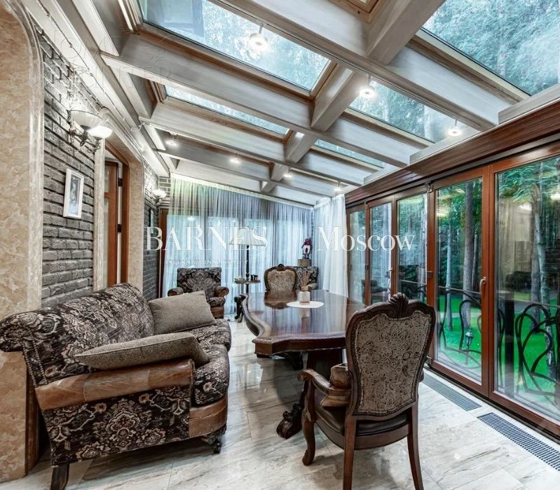 2-этажный коттедж 920 м² с отделкой