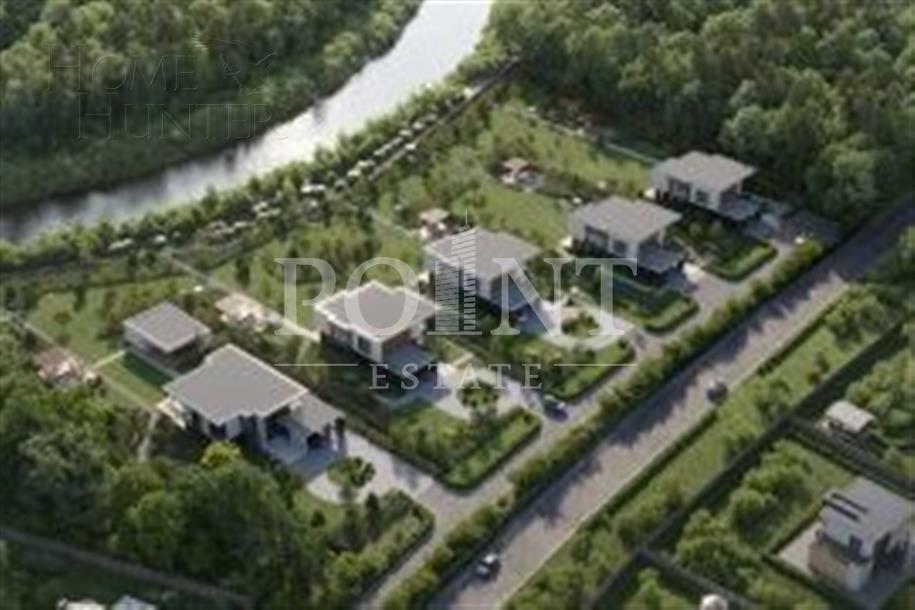 2-этажный коттедж 380 м² без отделки