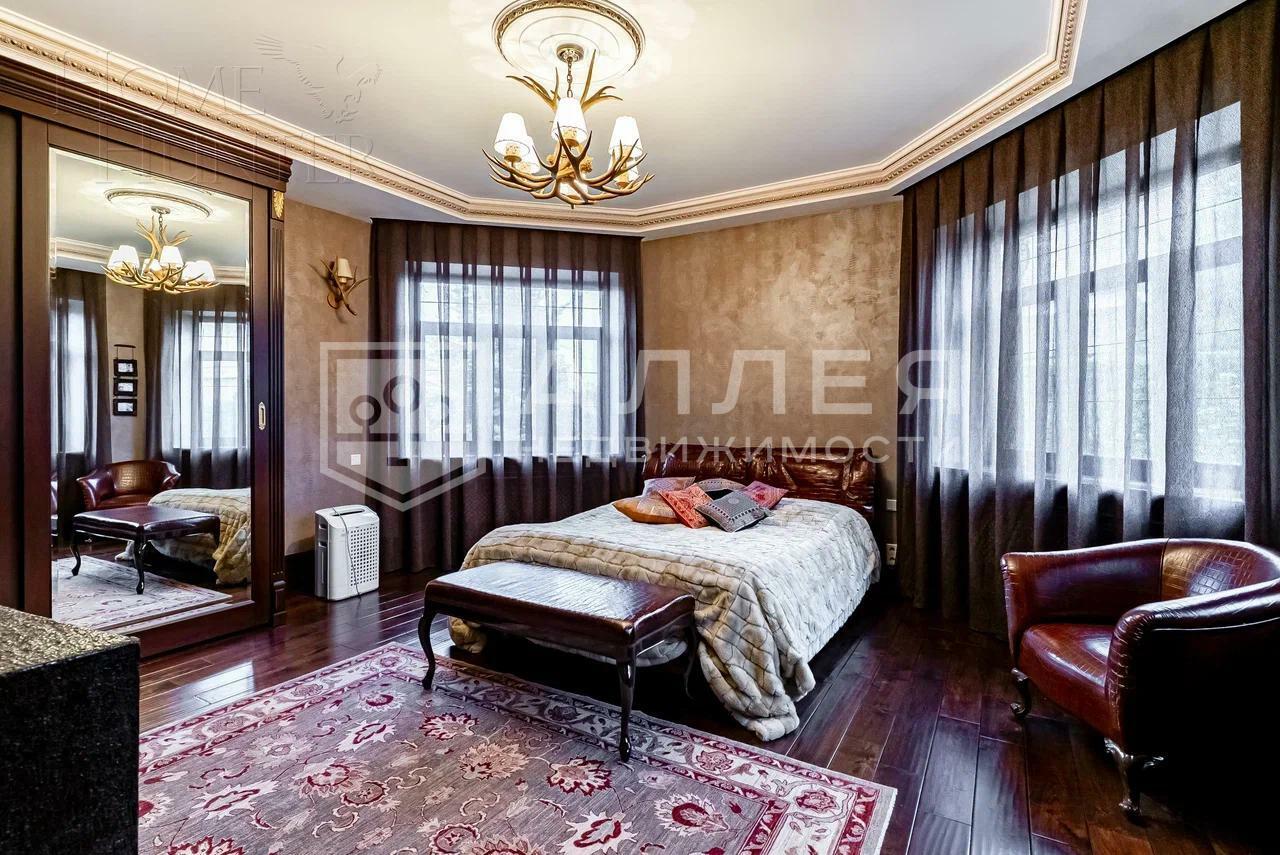 2-этажный коттедж 640 м² с отделкой