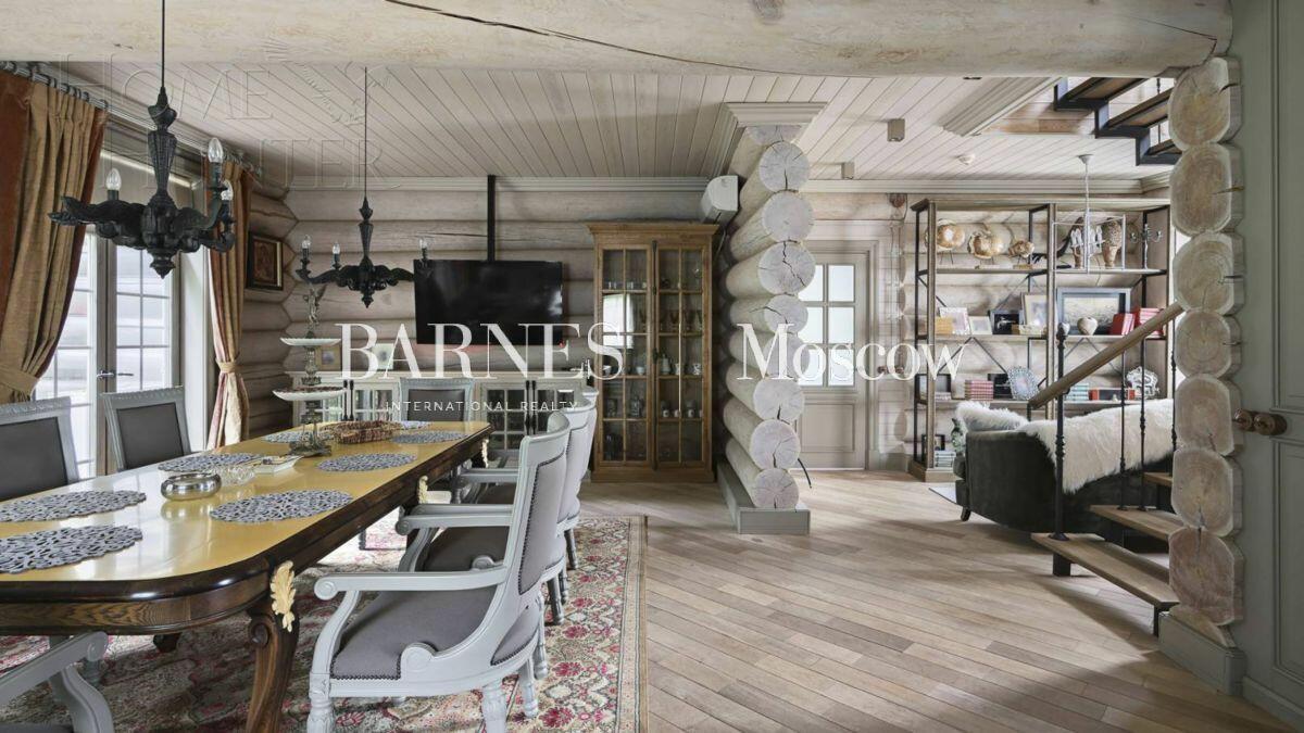 2-этажный коттедж 620 м² с отделкой