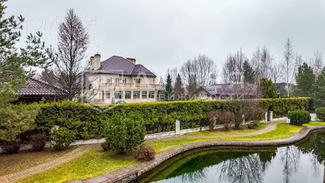 2-этажный коттедж 640 м² с отделкой