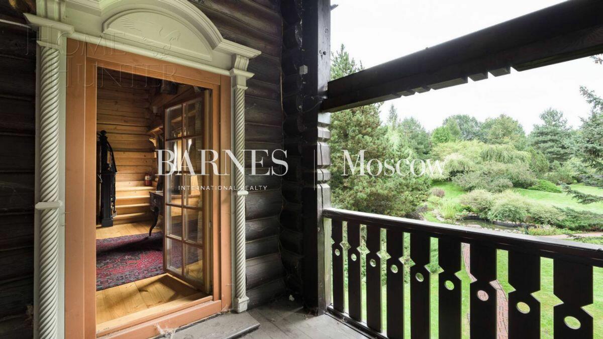 2-этажный коттедж 620 м² с отделкой