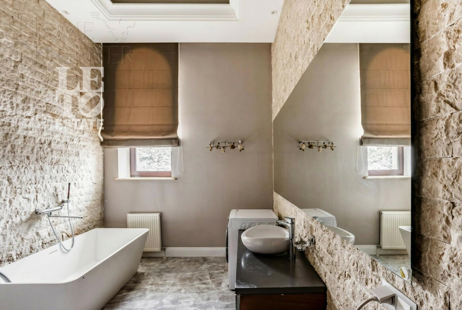 2-этажный коттедж 3 550 м² с отделкой