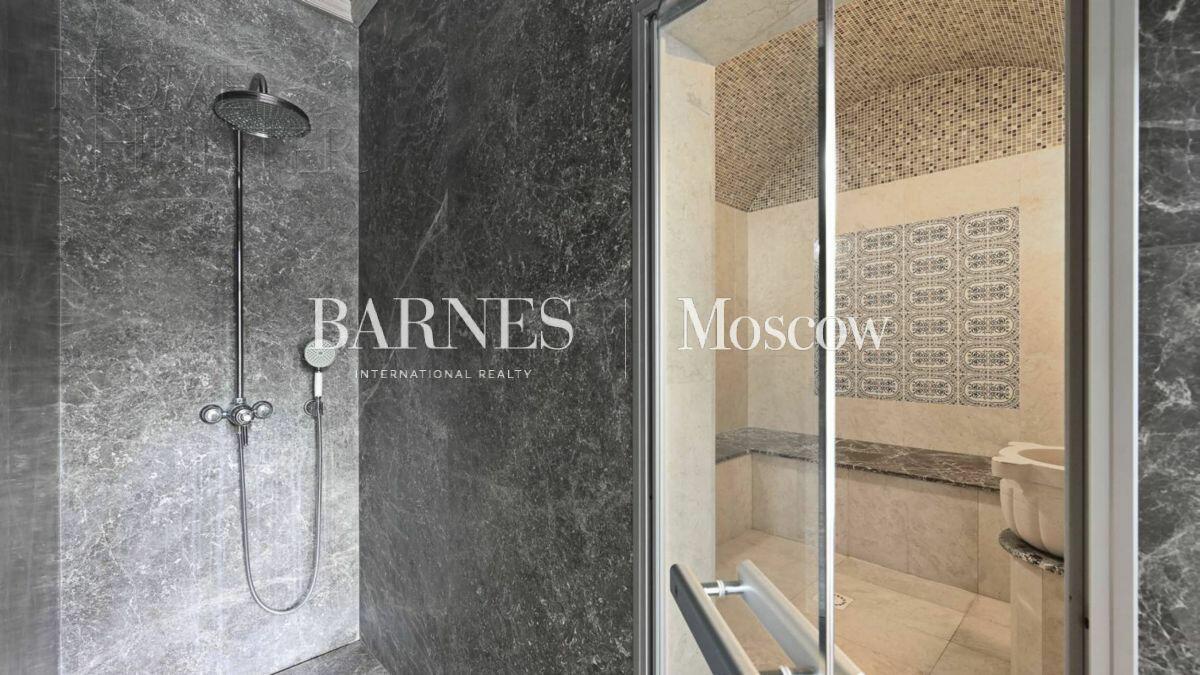 2-этажный коттедж 620 м² с отделкой