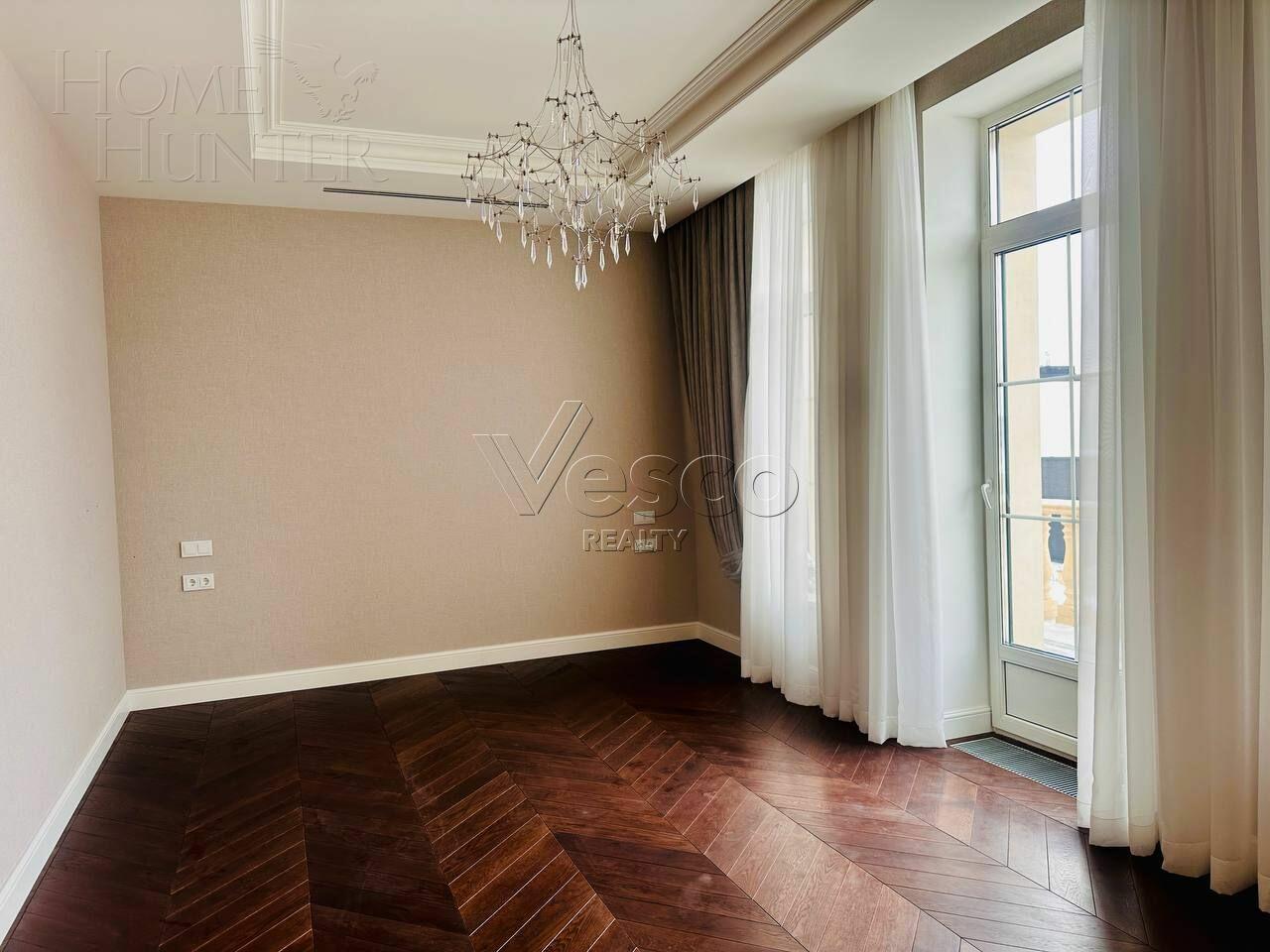 2-этажный коттедж 590 м² с отделкой