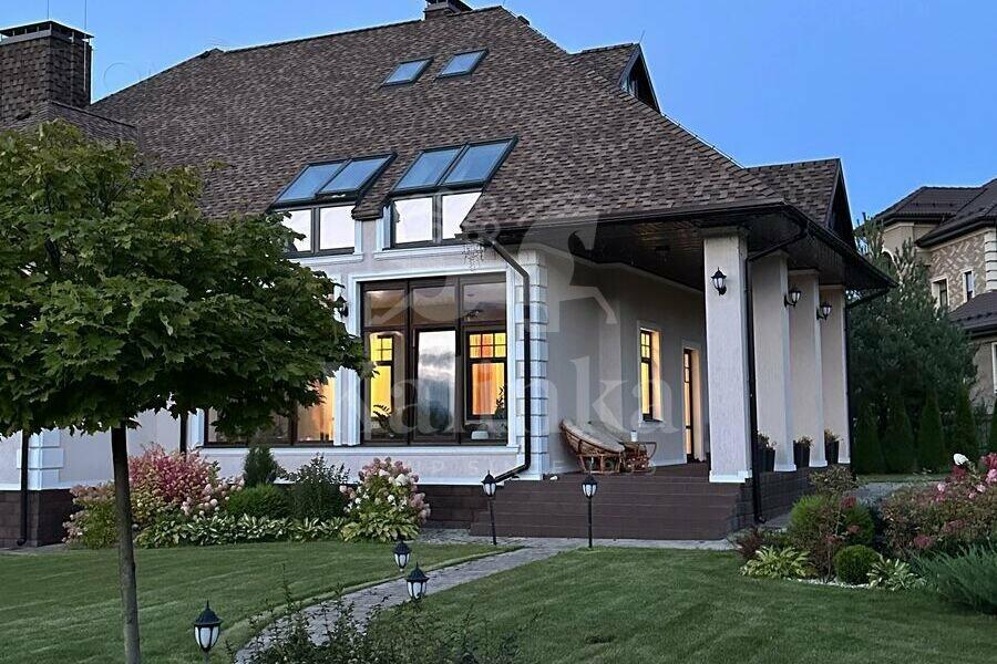 2-этажный коттедж 436 м² с отделкой