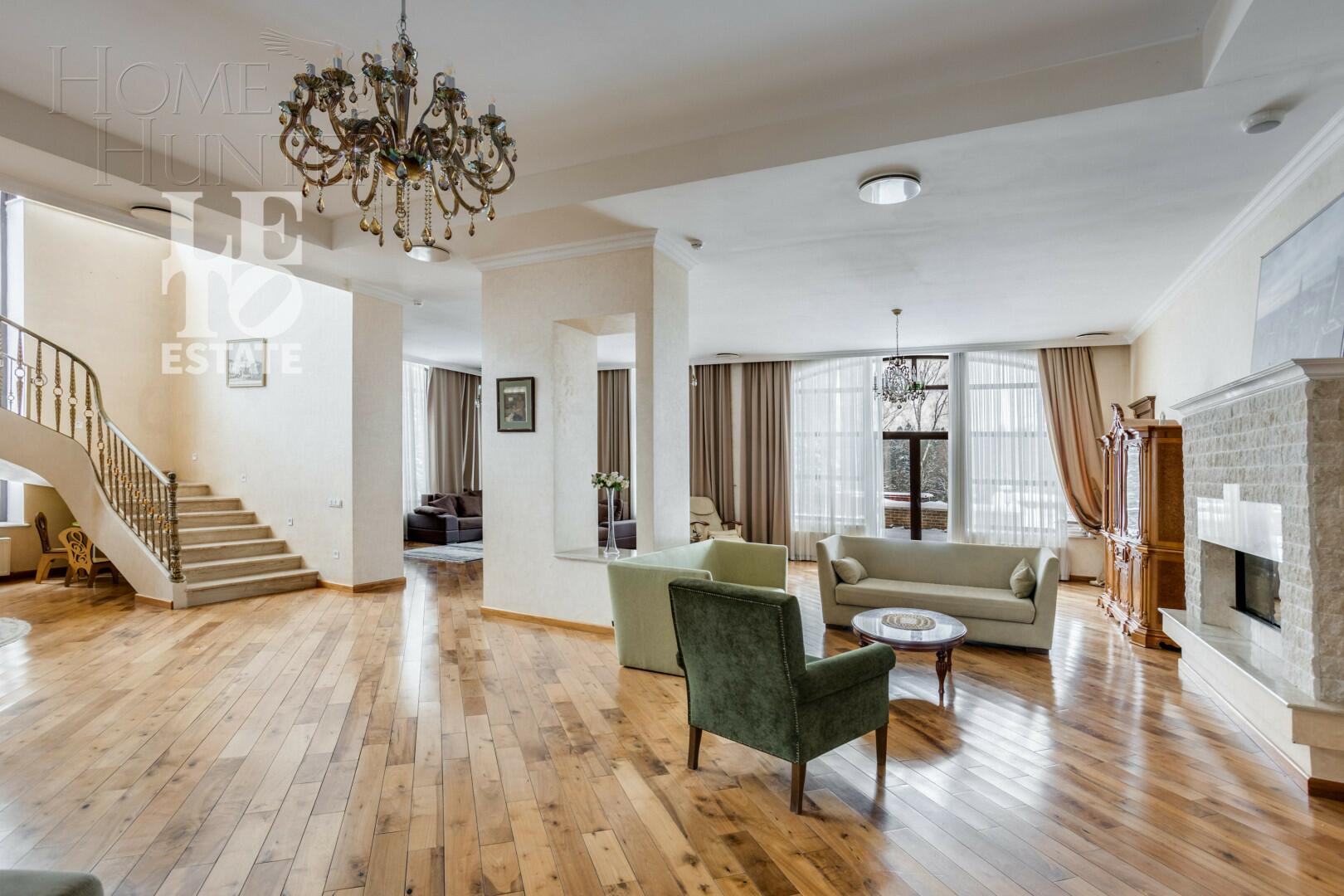 2-этажный коттедж 3 550 м² с отделкой