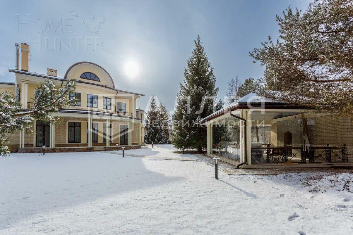 2-этажный коттедж 370 м² с отделкой