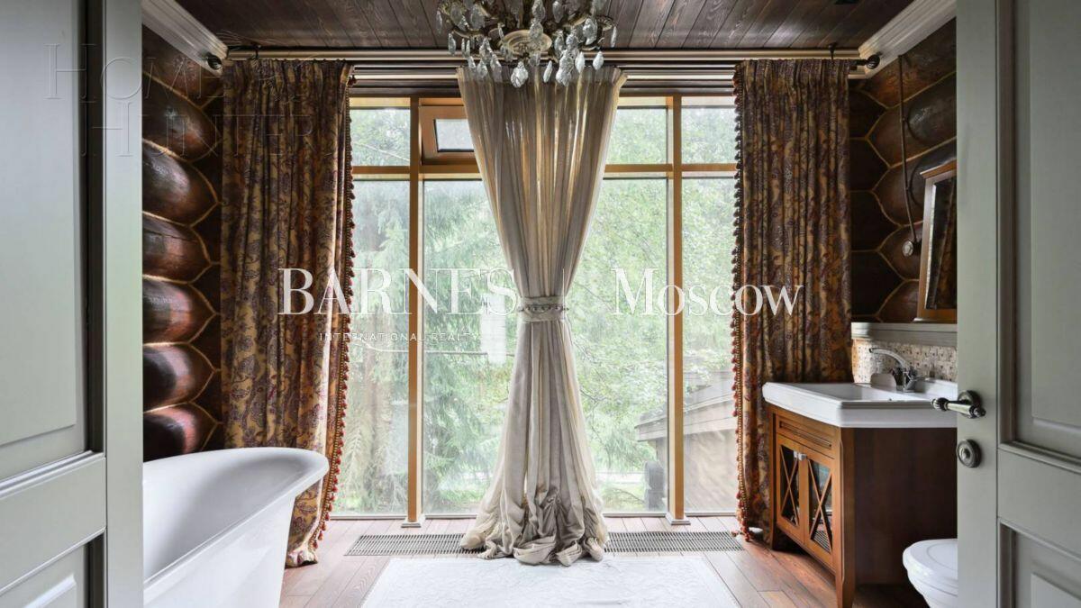 2-этажный коттедж 620 м² с отделкой